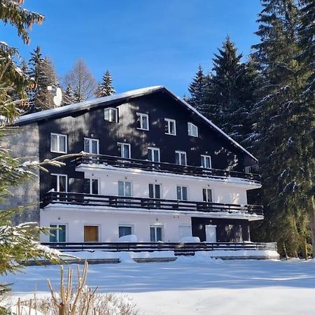 Apartman Mumlava Харачов Екстериор снимка