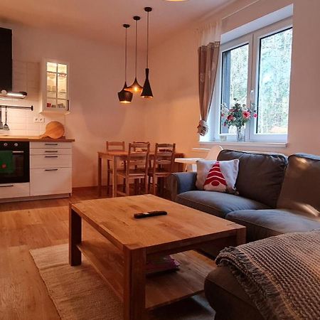Apartman Mumlava Харачов Екстериор снимка